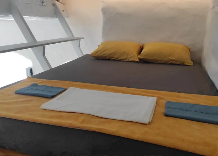 Hidden Gem - Sifnos, Kastro. *