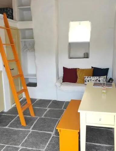 Hidden Gem - Sifnos, Kastro.